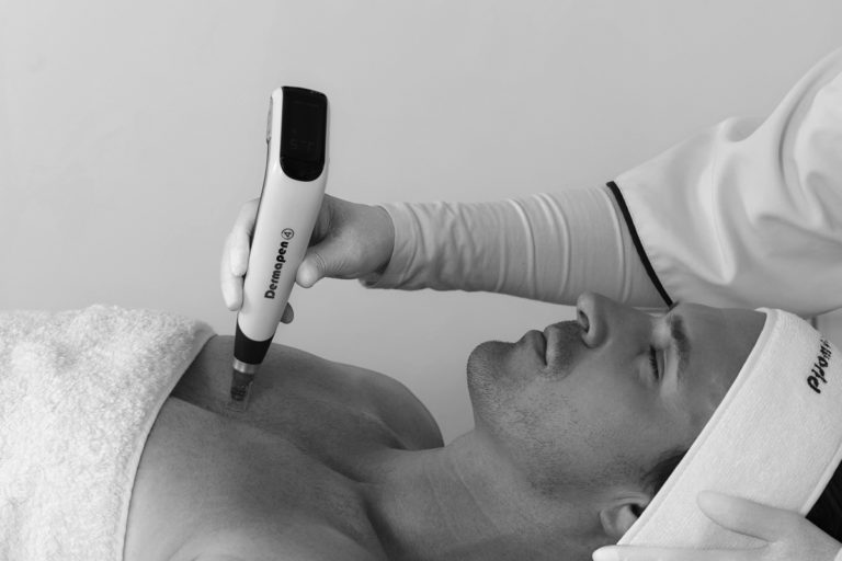 Dermapen 4 Promo 64 3755x5632px 1 768x512