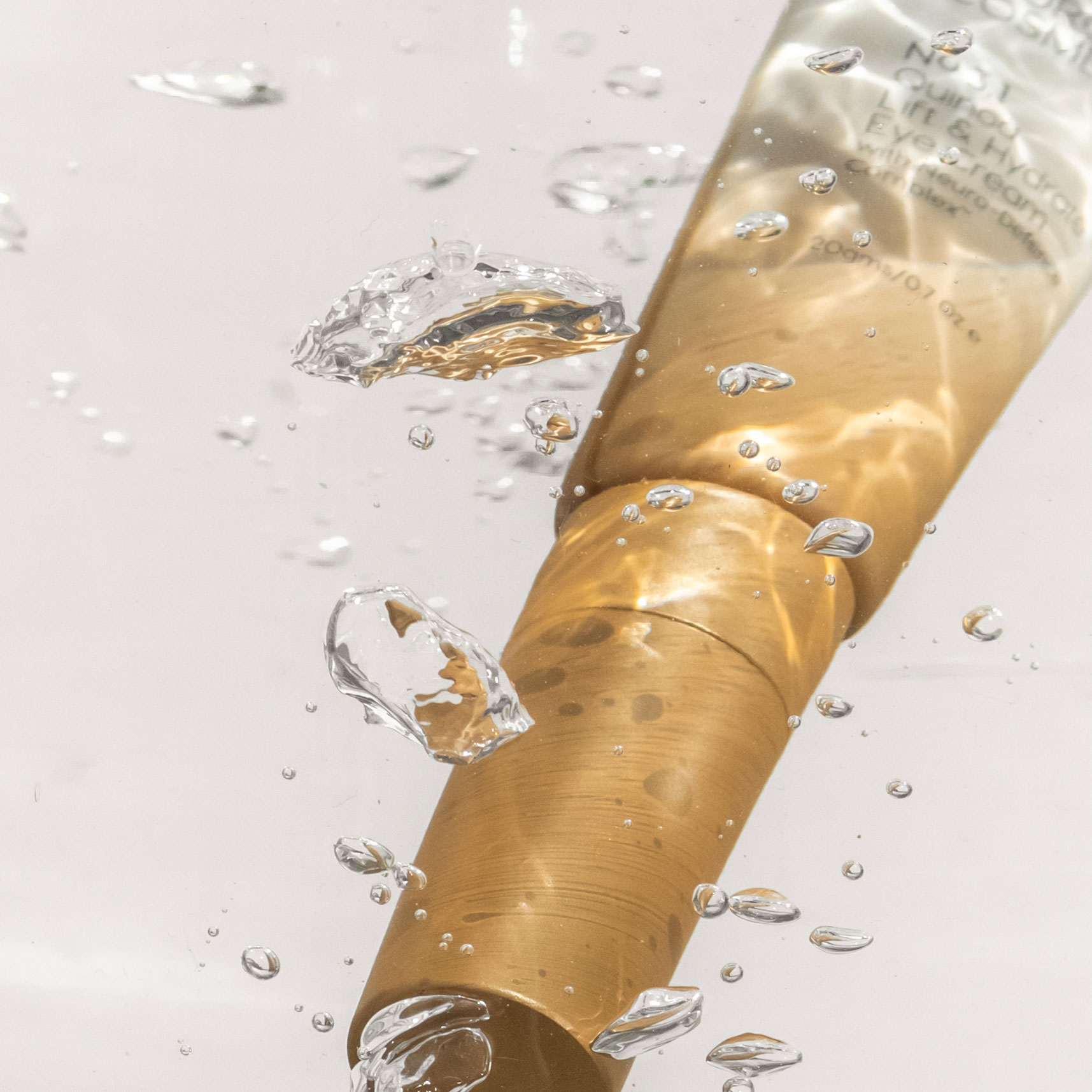 NEURO Quinoa Lift & Hydrate Eye Cream in water