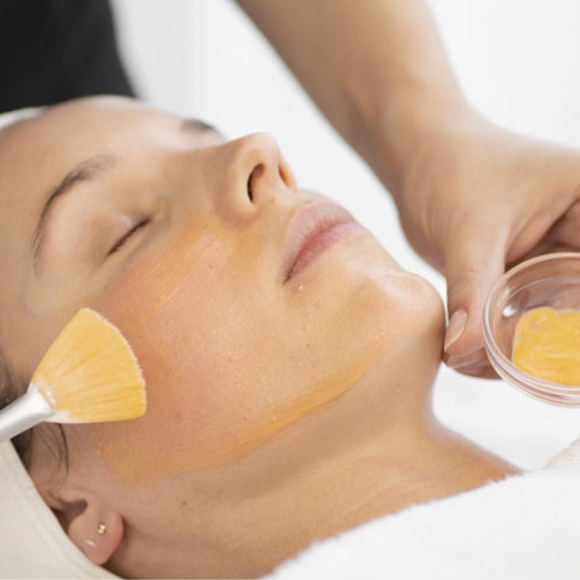 woman receiving peel